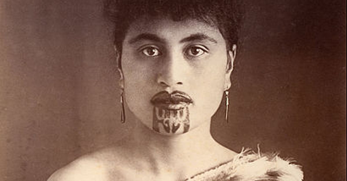 Traditional Maori Tattoo of New Zealand - World History Encyclopedia