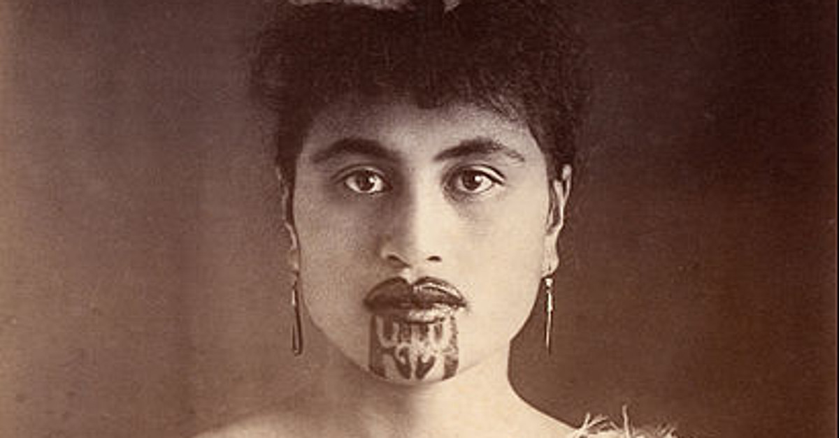 Traditional Maori Tattoo of New Zealand - World History Encyclopedia Traditional Maori Tattoo of New Zealand - World History Encyclopedia