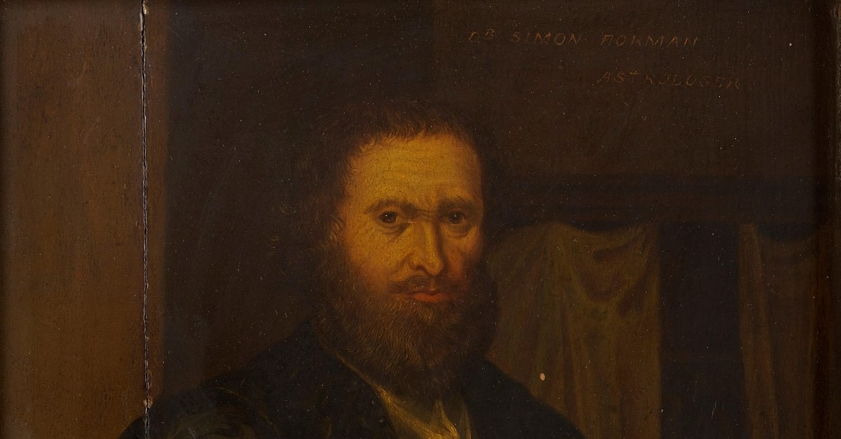 TUDOR HISTORY cover image