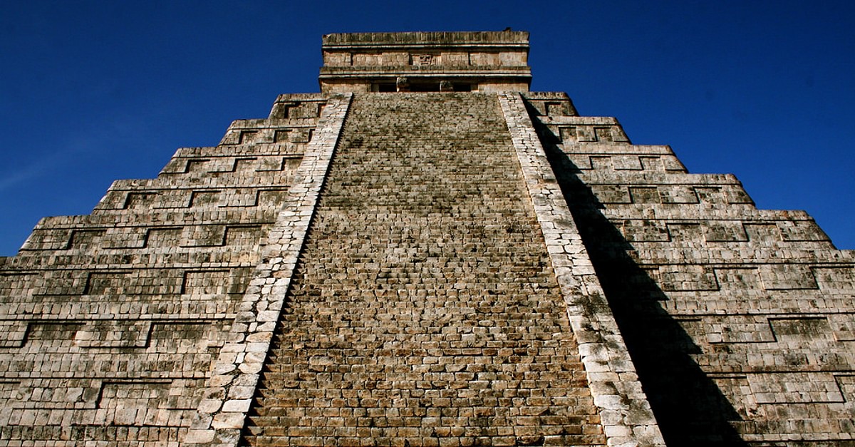 The Maya Calendar and the End of the World Why the one does not