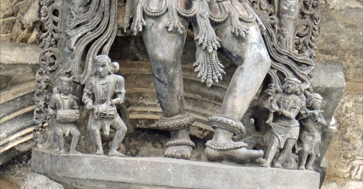 Shalabhanjika Sculpture in Belur (Illustration) World History