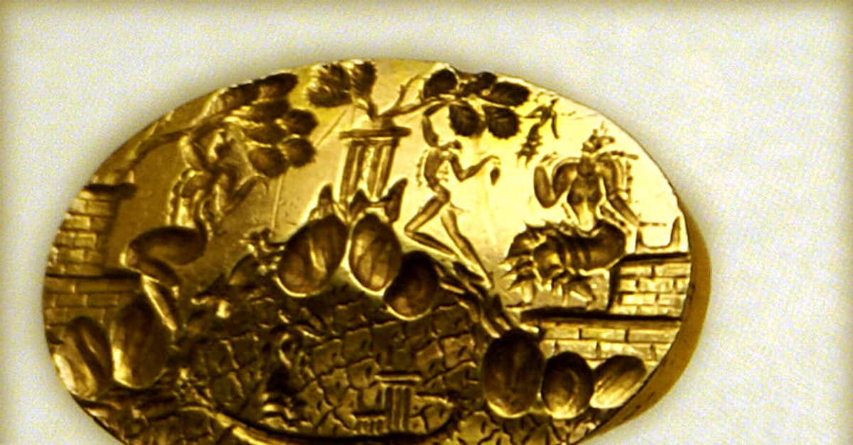 Minoan Gold Ring - World History Encyclopedia