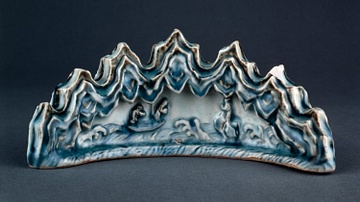 Ming Porcelain Brush Stand