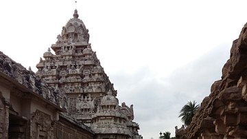 Inner Courtyard, Kailasanatha Temple