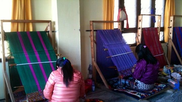 Bhutanese Women Weaving