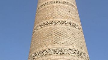 Vabkent Minaret