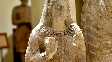 Statue of Princess Simi from Hatra