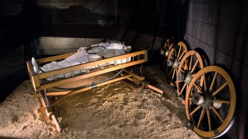 Roman Cremation Rituals The Roman Funeral - World History Encyclopedia