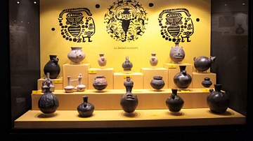 Display of Pre-Inca Pots