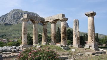 Monolithic Columns, Corinth