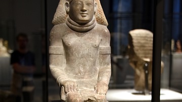 Statue of Maya