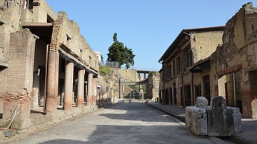 Two-storey Buildings in Herculaneum