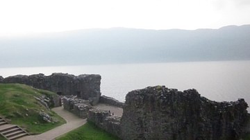 Monsters & Heroes of Scotland: Urquhart Castle on Loch Ness