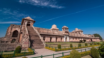 Jahaz Mahal, Mandu