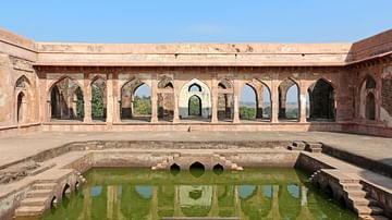 Baz Bahadur's Palace, Mandu
