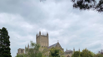 Wells Pools and Wells Cathedral