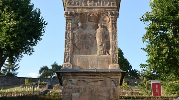 Igel Column