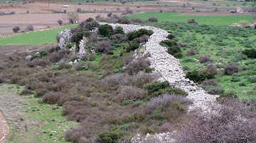 Fortifications at Gla