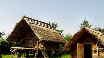 Reconstructions of Hallstatt Buildings