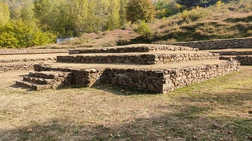 Triple-Based Stupa, Harwan Monastery