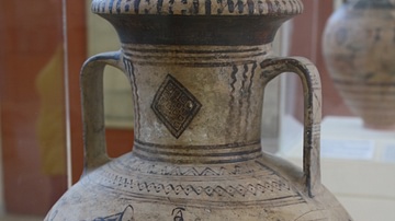 Geometric Amphora with Chariot Scene