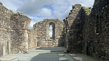 Glendalough Cathedral