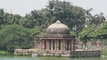 Hauz-e-Shamsi Pavilion