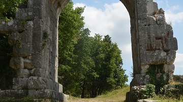 Arch of San Damiano in Carsulae, Italy
