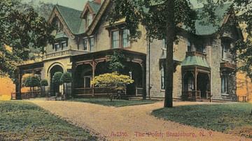 The Hoyt House Known as The Point, Staatsburg, NY, USA