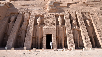 Abu Simbel, Facade of the Temple of Hathor