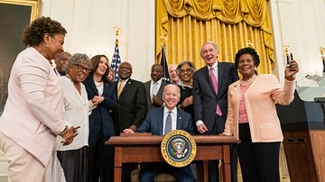 President Biden Signs the Juneteenth National Independence Day Act Bill