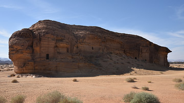 Jabal al-Ahmar Necropolis in Hegra