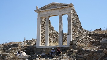 Temple of Isis, Delos