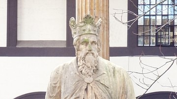 Alfred the Great Statue, London