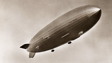 Graf Zeppelin II in Flight