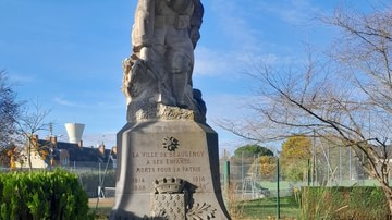 War Memorial, Beaugency, France