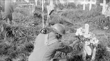Solder Tending a Grave, Ypres, 1917