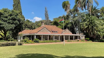 The Colonial Bungalow