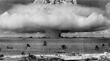 1946 Nuclear Test, Bikini Atoll