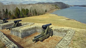 Lower River Battery at Fort Donelson