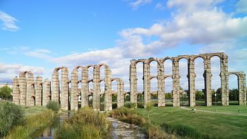Los Milagros Aqueduct, Mérida