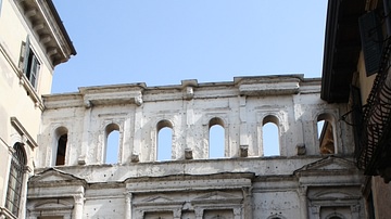 Borsari Gate, Verona