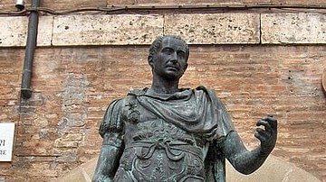 Julius Caesar: The Faults Behind the Myth