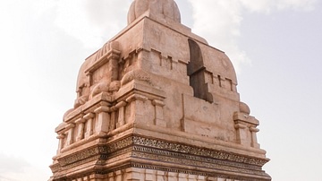 Sath Graha Temple (Front)
