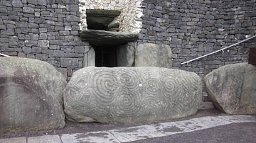 Newgrange Entrance