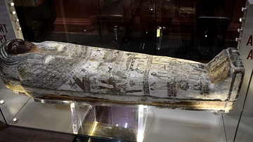 Coffin of Diefiawet contaning a Ptelomaic mummy
