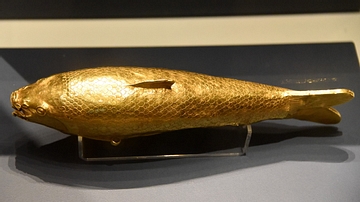 Gold Vessel in the Form of a Fish