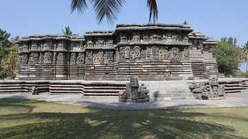 Kedareshwara Temple in Halebidu