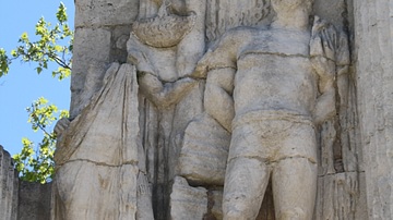 Enslaved Gaul, Arch of Glanum
