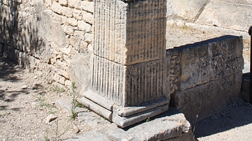 Square Column, Greek-Style House, Glanum